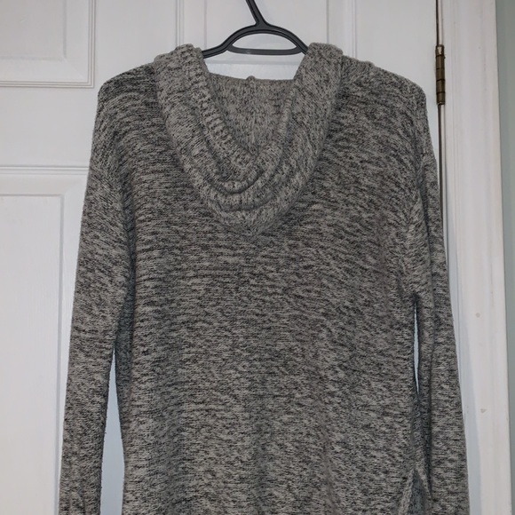 Roots sweater - Picture 3 of 4